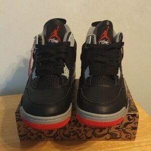 New Men's Jordan  Black and Red Low-Top Sneakers Size US 10